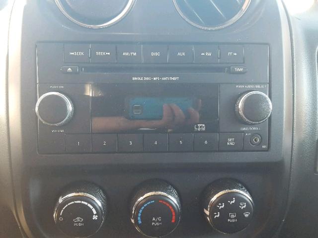 1C4NJDBB8ED570093 - 2014 JEEP COMPASS SP SILVER photo 9