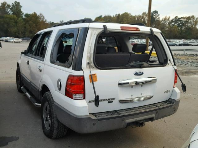 1FMPU15576LB01777 - 2006 FORD EXPEDITION WHITE photo 3