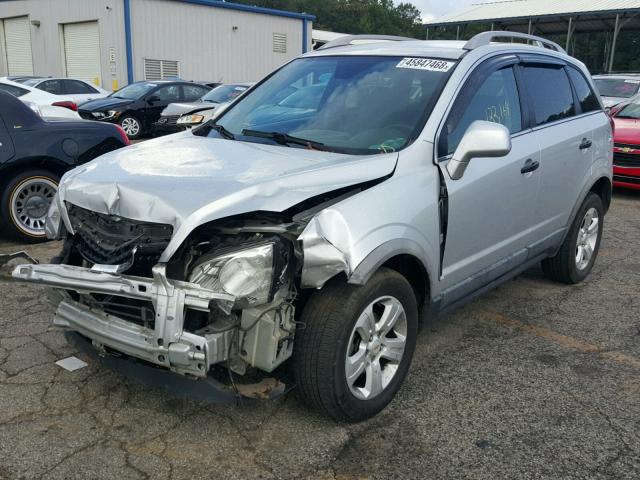 3GNAL2EK6ES589984 - 2014 CHEVROLET CAPTIVA LS SILVER photo 2