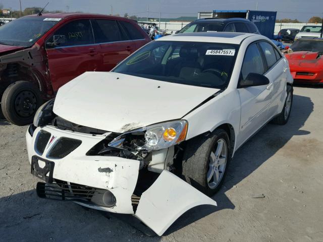 1G2ZG58N974201984 - 2007 PONTIAC G6 BASE WHITE photo 2