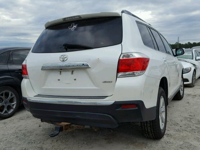 5TDBK3EH0CS130428 - 2012 TOYOTA HIGHLANDER WHITE photo 4