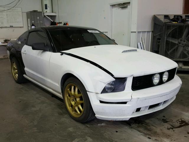 1ZVHT82H775261129 - 2007 FORD MUSTANG GT TWO TONE photo 1