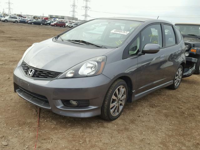 JHMGE8H56DC060947 - 2013 HONDA FIT SPORT GRAY photo 2