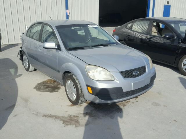 KNADE123976225828 - 2007 KIA RIO BASE SILVER photo 1