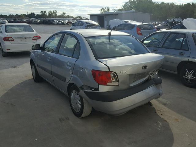 KNADE123976225828 - 2007 KIA RIO BASE SILVER photo 3