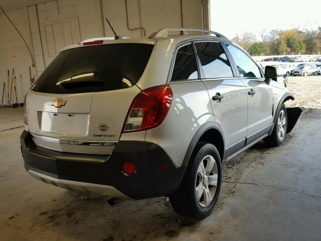 3GNAL2EK1DS638801 - 2013 CHEVROLET CAPTIVA LS 银色 照片 4