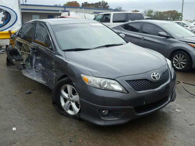 4T1BF3EK2BU230133 - 2011 TOYOTA CAMRY BASE GRAY photo 1