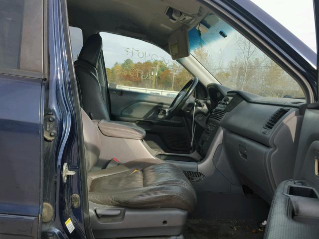 2HKYF18604H528355 - 2004 HONDA PILOT EXL BLUE photo 5