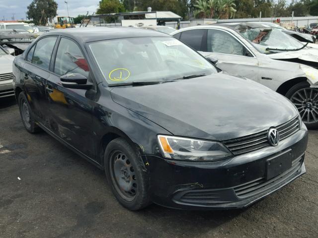 3VWDZ7AJ4BM074672 - 2011 VOLKSWAGEN JETTA SE BLACK photo 1