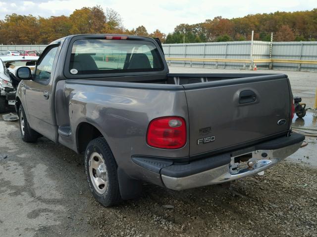 1FTRF07W92KB71093 - 2002 FORD F150 GRAY photo 3