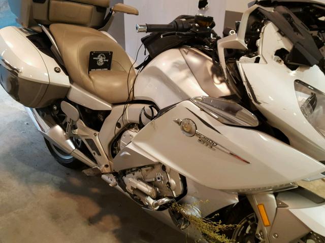 WB1061202FZZ28328 - 2015 BMW K1600 GTL WHITE photo 9