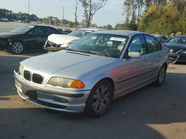 WBAAM3345YFP69379 - 2000 BMW 323 I SILVER photo 2