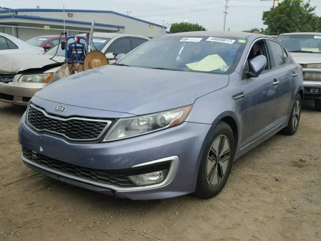 KNAGM4AD9C5011028 - 2012 KIA OPTIMA BLUE photo 2