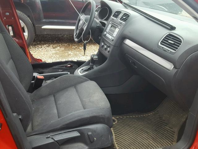 WVWDA7AJ1AW399370 - 2010 VOLKSWAGEN GOLF 红色 照片 5