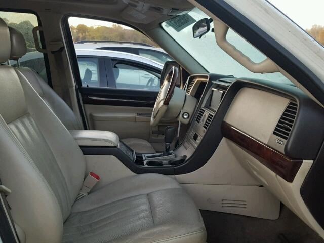 5LMEU78H73ZJ13112 - 2003 LINCOLN AVIATOR 白色 照片 5