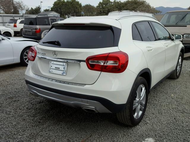 WDCTG4EB4GJ219505 - 2016 MERCEDES-BENZ GLA WHITE photo 4