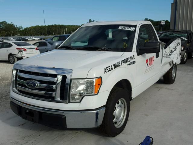 1FTNF1CF8CKD65657 - 2012 FORD F150 WHITE photo 2