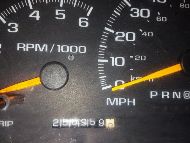 1GKEC13R5VJ725788 - 1997 GMC YUKON BLUE photo 8