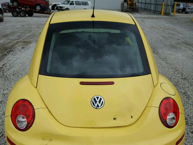 3VWPG31C79M502127 - 2009 VOLKSWAGEN NEW BEETLE Sarı foto 6