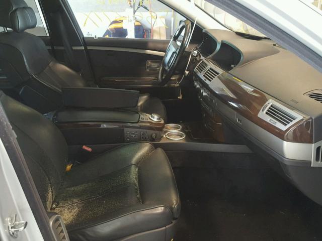 WBAHN83527DT72272 - 2007 BMW 750 SILVER photo 5