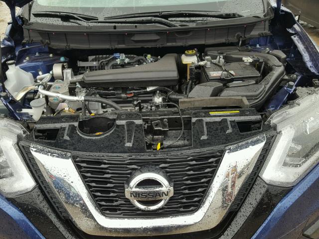 KNMAT2MV5HP569782 - 2017 NISSAN ROGUE S BLUE photo 7