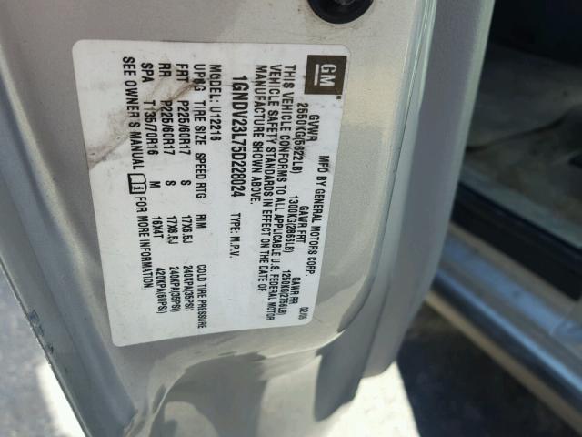 1GNDV23L75D228024 - 2005 CHEVROLET UPLANDER L 银色 照片 10