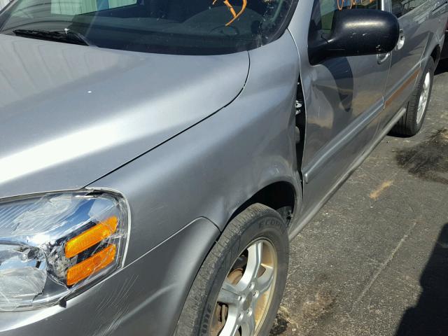 1GNDV23L75D228024 - 2005 CHEVROLET UPLANDER L 银色 照片 9