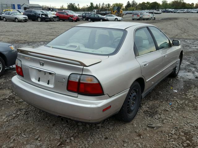 1HGCD5657VA193154 - 1997 HONDA ACCORD EX TAN photo 4