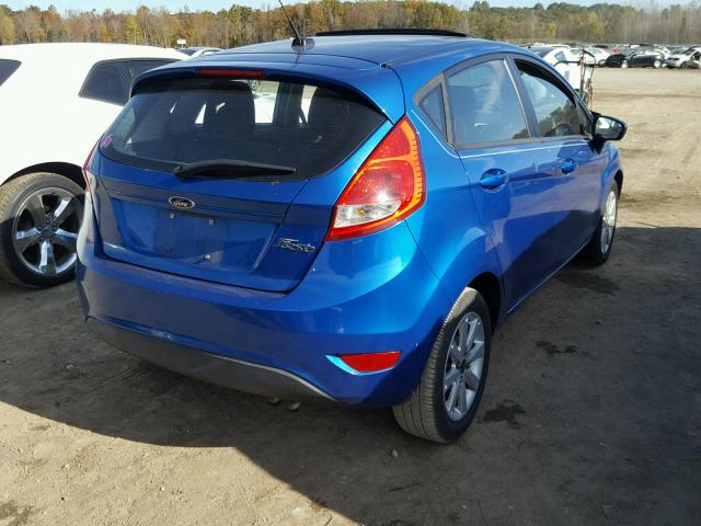 3FADP4EJ6BM108540 - 2011 FORD FIESTA SE BLUE photo 4