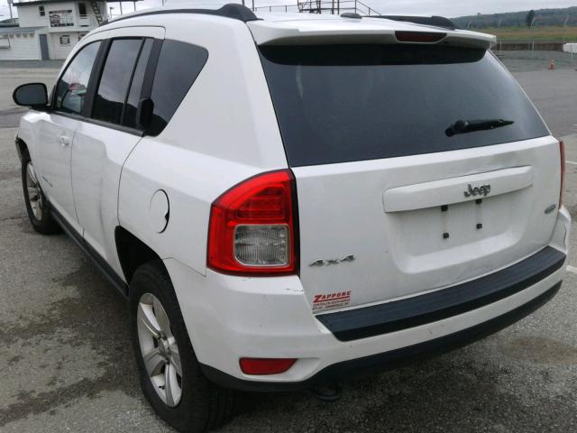 1J4NF1FB5BD154812 - 2011 JEEP COMPASS SP 白色 照片 3