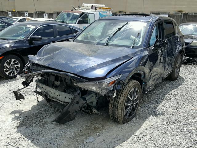 JM3KFADM6J1375159 - 2018 MAZDA CX-5 GRAND BLUE photo 2