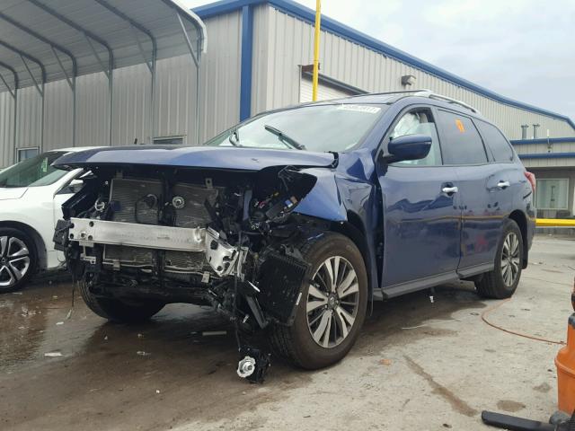 5N1DR2MNXHC695411 - 2017 NISSAN PATHFINDER BLUE photo 2