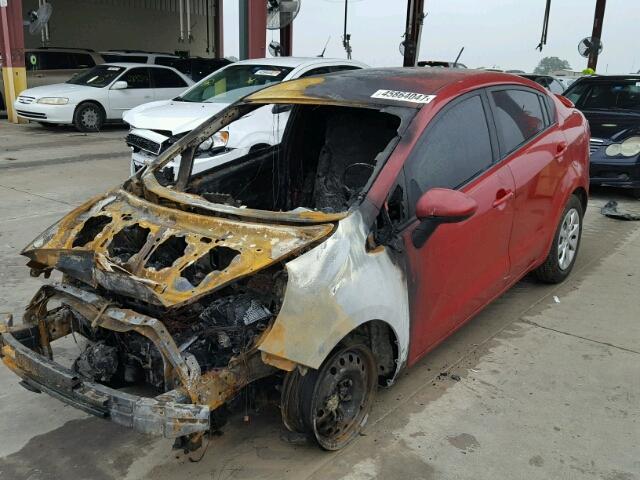 KNADM4A32D6185576 - 2013 KIA RIO LX Կարմիր լուսանկար 2