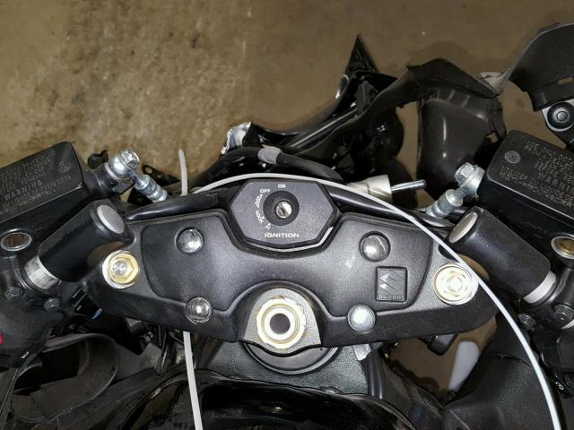 JS1GX72A2C2100127 - 2012 SUZUKI GSX1300 R BLACK photo 8