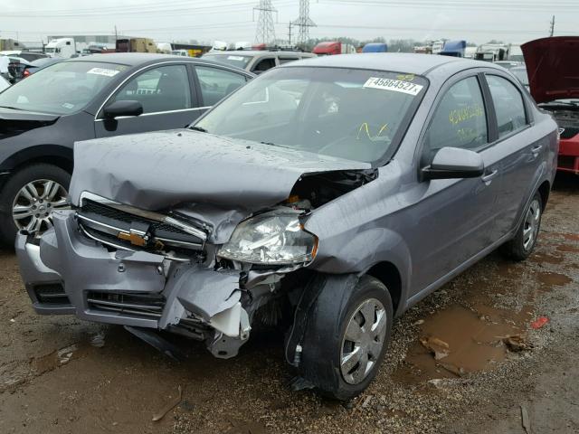 KL1TD5DE2BB259351 - 2011 CHEVROLET AVEO LS GRAY photo 2