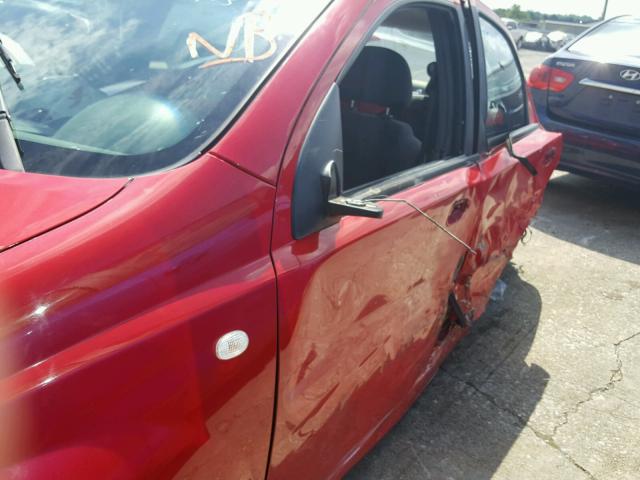 KL1TD52615B427206 - 2005 CHEVROLET AVEO BASE Қызыл фото 10