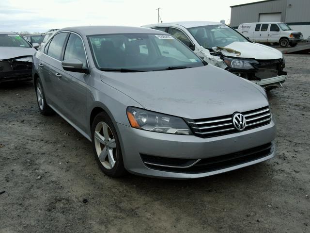 1VWBP7A38DC083118 - 2013 VOLKSWAGEN PASSAT SE GRAY photo 1