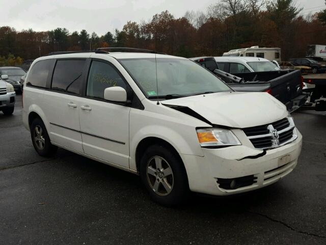 2D4RN5D15AR317999 - 2010 DODGE GRAND CARA WHITE photo 1