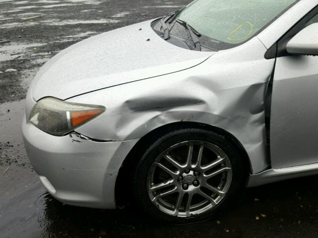 JTKDE167350015914 - 2005 TOYOTA SCION TC 银色 照片 9