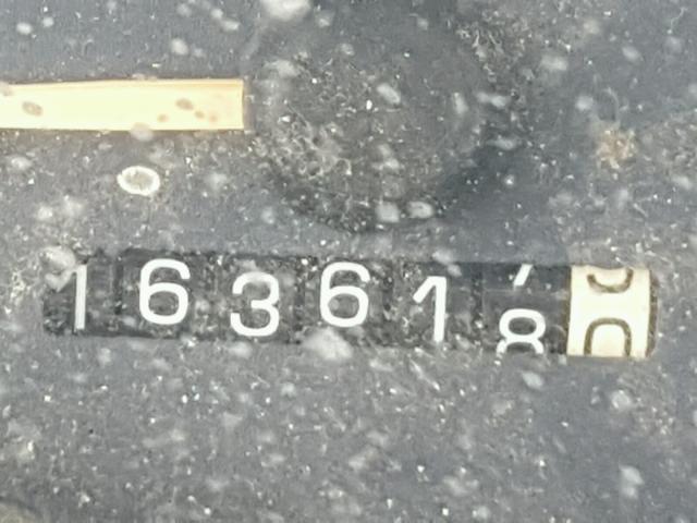 1G2WK52J51F263630 - 2001 PONTIAC GRAND PRIX SILVER photo 8