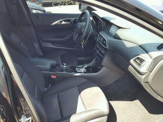 SJKCH5CP9JA049086 - 2018 INFINITI QX30 BASE BLACK photo 5