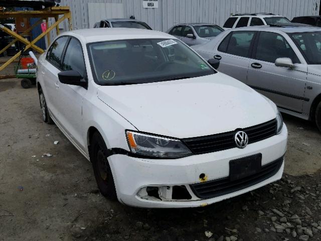 3VW1K7AJ9CM345833 - 2012 VOLKSWAGEN JETTA BASE WHITE photo 1