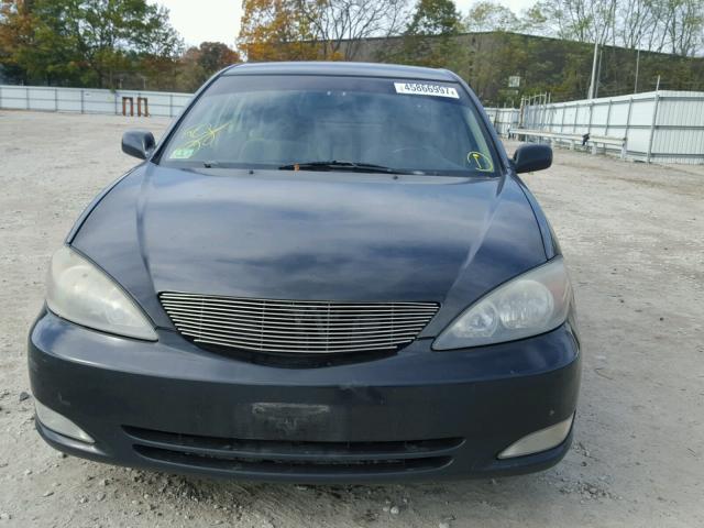 4T1BF32K72U533851 - 2002 TOYOTA CAMRY LE 黑色 照片 9