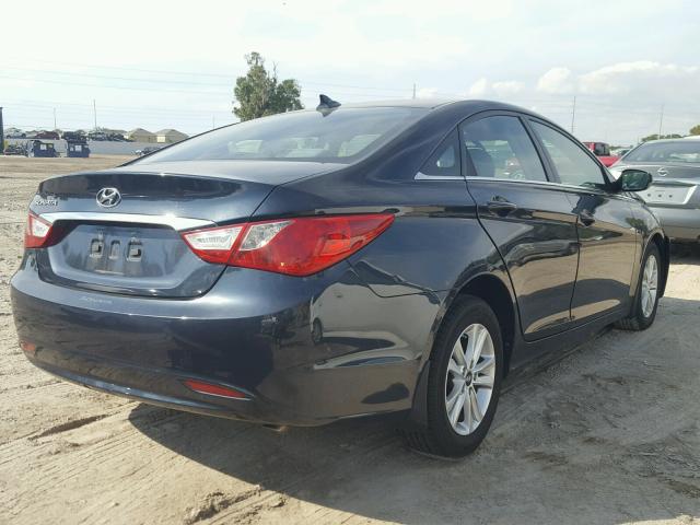 5NPEB4AC2DH766336 - 2013 HYUNDAI SONATA GLS BLUE photo 4