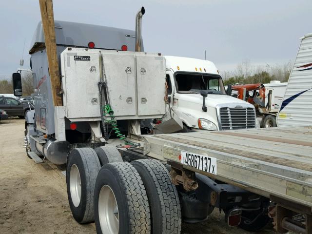 3ALXA7003EDFJ1843 - 2014 FREIGHTLINER CONVENTION SILVER photo 3