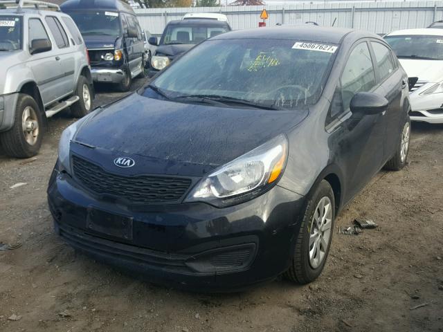 KNADM4A35F6428607 - 2015 KIA RIO LX BLACK photo 2