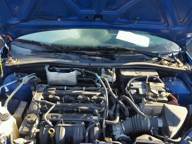 1FAHP3FN6BW178150 - 2011 FORD FOCUS SE BLUE photo 7