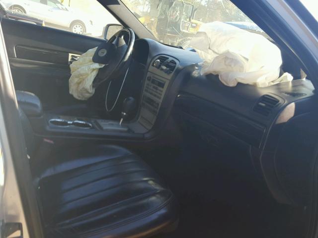 1LNHM86S84Y679145 - 2004 LINCOLN LS 银色 照片 5
