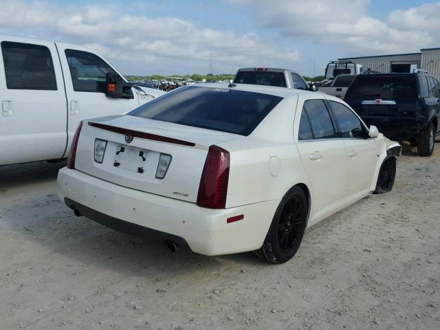 1G6DW677050179835 - 2005 CADILLAC STS WHITE photo 4