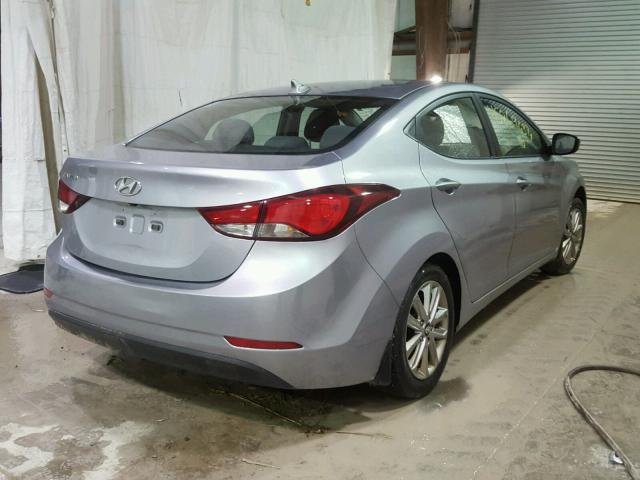 5NPDH4AEXFH617512 - 2015 HYUNDAI ELANTRA SE GRAY photo 4